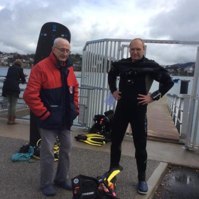 Attente du bateau pour une plongée qui s’avèrera très dure